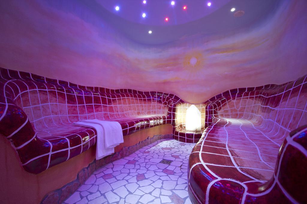 Hotel Zirngast Шладминг Экстерьер фото