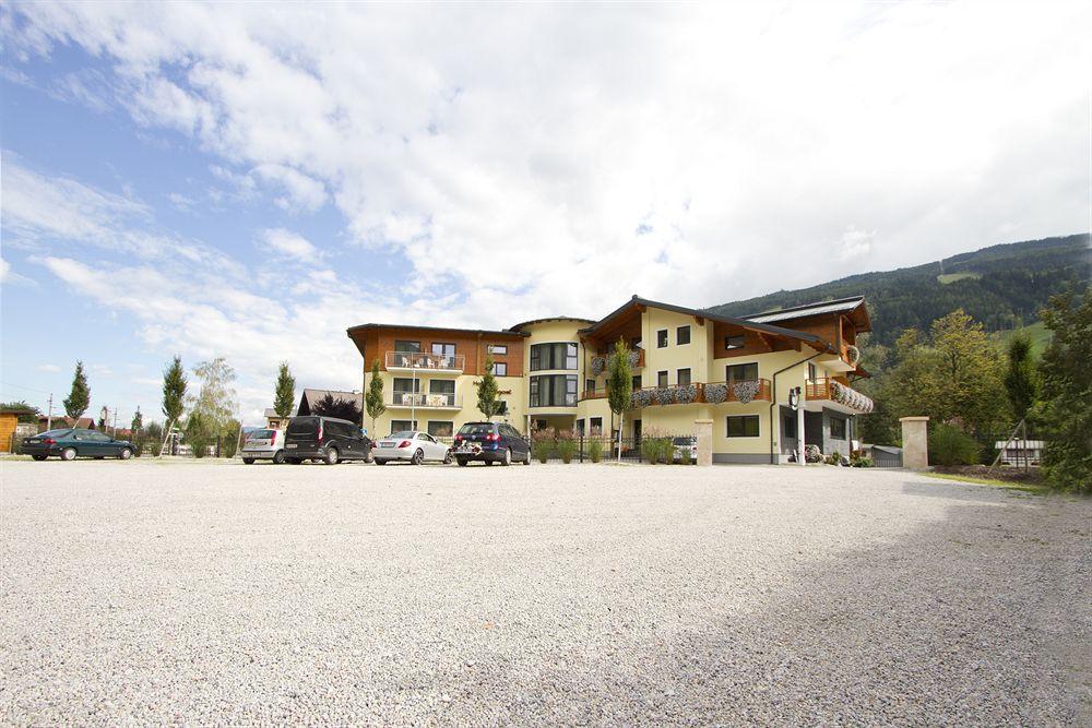 Hotel Zirngast Шладминг Экстерьер фото
