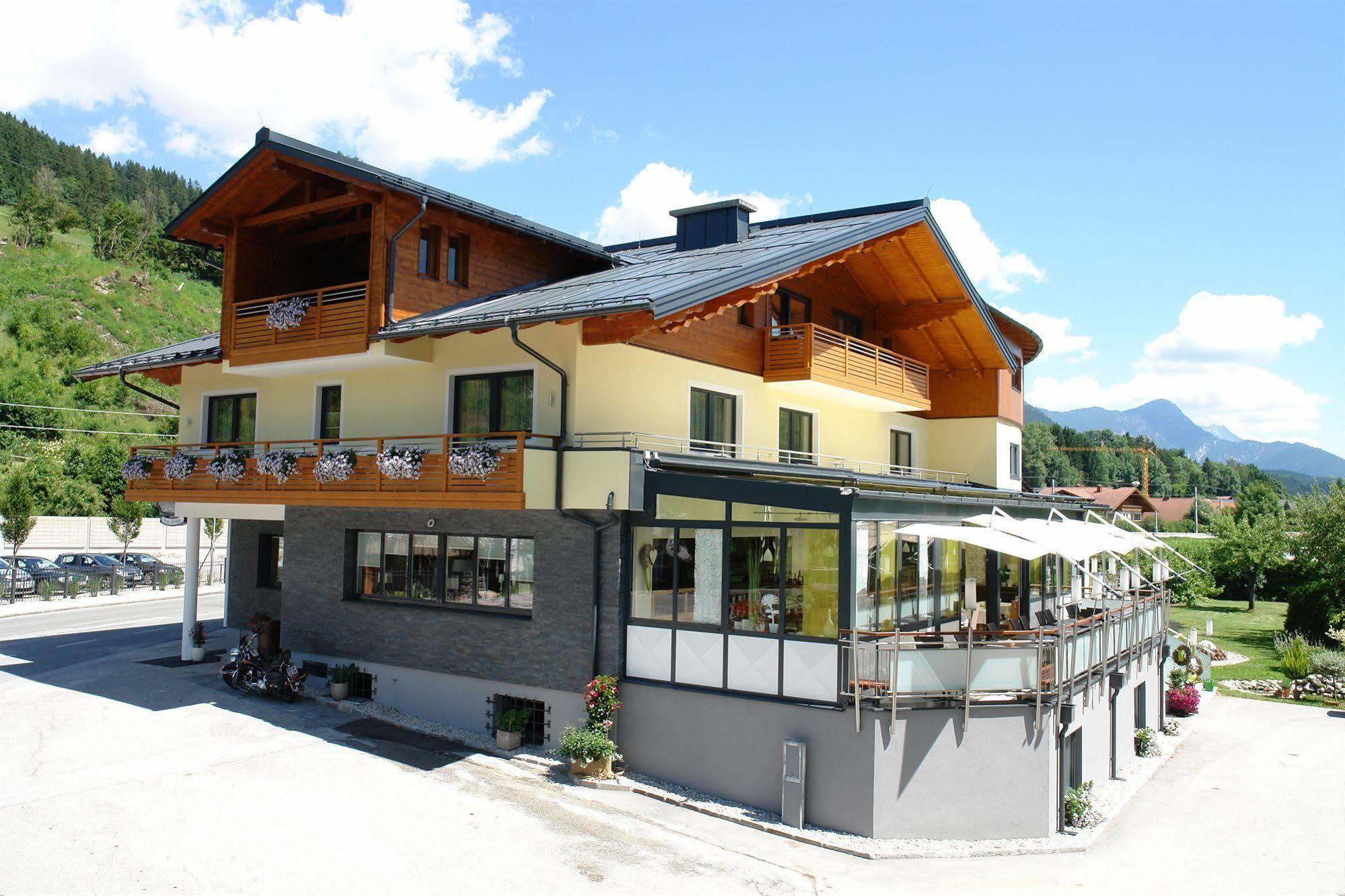 Hotel Zirngast Шладминг Экстерьер фото
