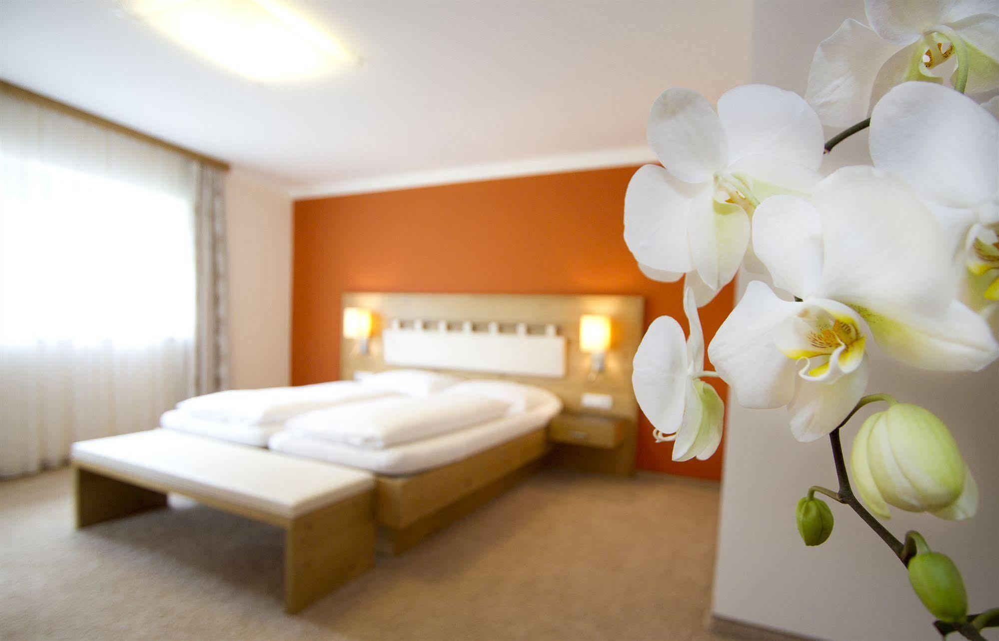 Hotel Zirngast Шладминг Экстерьер фото